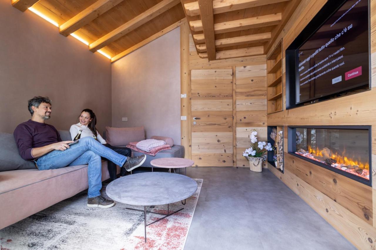 Chalet Imbosc'Che - 5 Beautiful Rooms In Charming B&B Livigno Luaran gambar