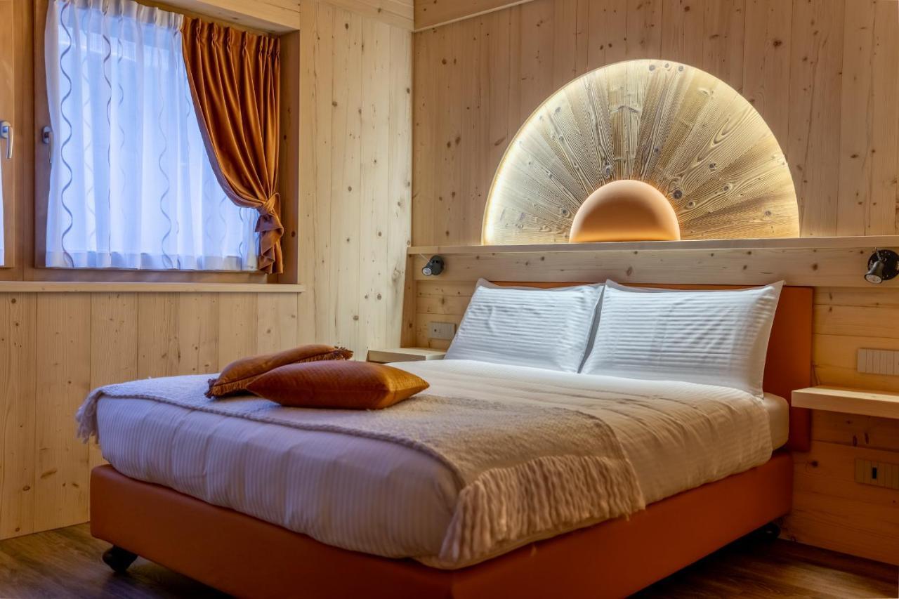 Chalet Imbosc'Che - 5 Beautiful Rooms In Charming B&B Livigno Luaran gambar