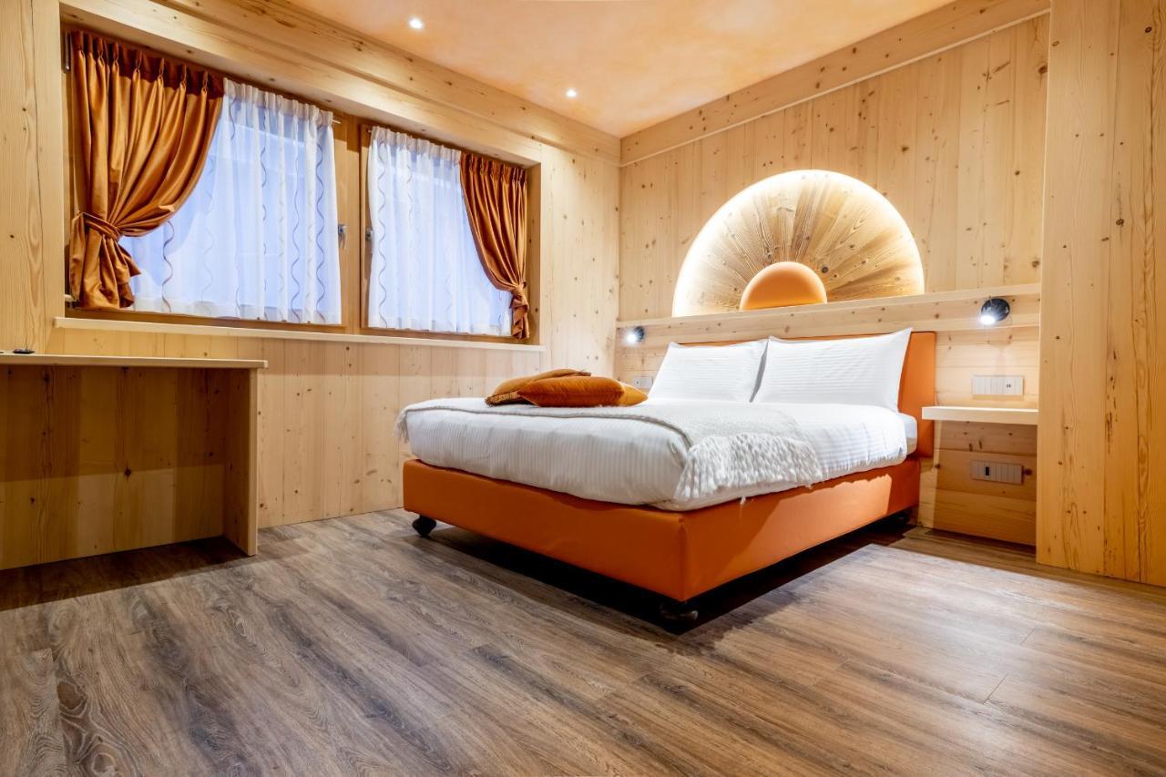 Chalet Imbosc'Che - 5 Beautiful Rooms In Charming B&B Livigno Luaran gambar